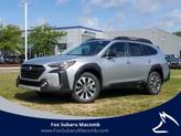 Photo of 2025 Ice Silver Metallic Subaru Outback