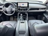 Thumbnail of 2024 Celestial Silver Metallic Toyota Grand Highlander