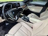 Thumbnail of 2017 Black Sapphire Metallic BMW 540