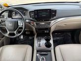 Thumbnail of 2022 Platinum White Pearl Honda Pilot