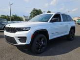 Thumbnail of 2025 Bright White Clearcoat Jeep Grand Cherokee