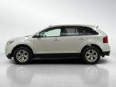 Thumbnail of 2013 White Platinum Clearcoat Metallic Ford Edge