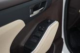 Thumbnail of 2021 Blizzard Pearl Toyota Highlander