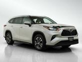 Thumbnail of 2021 Blizzard Pearl Toyota Highlander