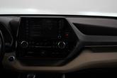 Thumbnail of 2021 Blizzard Pearl Toyota Highlander