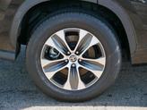 Thumbnail of 2022 Midnight Black Metallic Toyota Highlander
