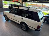 Thumbnail of 1989 White Land Rover Range Rover