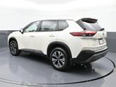 Thumbnail of 2023 Pearl White Tricoat Nissan Rogue