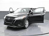 Thumbnail of 2025 Super Black Nissan Kicks