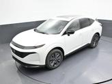 Thumbnail of 2025 Everest White Pearl Tricoat Nissan Murano