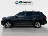 Thumbnail of 2018 Deep Black Pearl Volkswagen Atlas