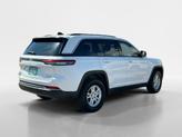 Thumbnail of 2023 Bright White Clearcoat Jeep Grand Cherokee