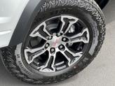 Thumbnail of 2025 Summit White GMC Canyon