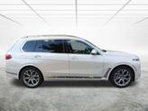 Thumbnail of 2026 Mineral White Metallic BMW X7