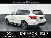 Thumbnail of 2019 Pearl White Tricoat Nissan Pathfinder