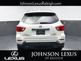 Thumbnail of 2019 Pearl White Tricoat Nissan Pathfinder