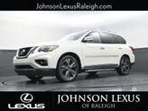 Photo of 2019 Pearl White Tricoat Nissan Pathfinder