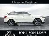 Thumbnail of 2019 Pearl White Tricoat Nissan Pathfinder