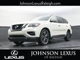 Thumbnail of 2019 Pearl White Tricoat Nissan Pathfinder