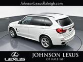 Thumbnail of 2015 White Metallic BMW X5
