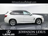 Thumbnail of 2015 White Metallic BMW X5