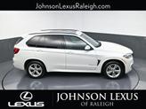 Thumbnail of 2015 White Metallic BMW X5