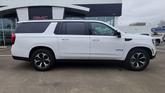 Thumbnail of 2025 Summit White GMC Yukon XL