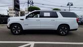 Thumbnail of 2025 Summit White GMC Yukon XL