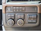Thumbnail of 2025 Iridescent Pearl Tricoat Chevrolet Tahoe