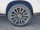 Thumbnail of 2025 Iridescent Pearl Tricoat Chevrolet Tahoe