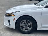 Thumbnail of 2023 Glacial White Pearl Kia K5