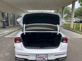 Thumbnail of 2022 Glacial White Pearl Kia K5