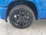 Thumbnail of 2025 Hydro Blue Pearlcoat RAM 1500
