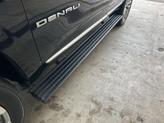 Thumbnail of 2023 Onyx Black GMC Yukon
