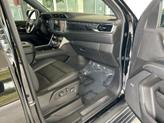 Thumbnail of 2023 Onyx Black GMC Yukon