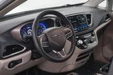 Thumbnail of 2021 Bright White Clearcoat Chrysler Pacifica