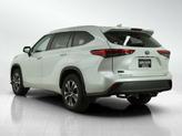 Thumbnail of 2023 Pearl Toyota Highlander Hybrid