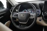 Thumbnail of 2023 Pearl Toyota Highlander Hybrid