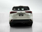 Thumbnail of 2023 Wind Chill Pearl Toyota Highlander