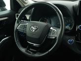 Thumbnail of 2020 Moon Dust Toyota Highlander Hybrid