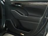 Thumbnail of 2020 Moon Dust Toyota Highlander Hybrid