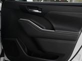 Thumbnail of 2022 White Toyota Highlander