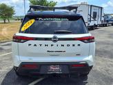 Thumbnail of 2024 Pearl White Tricoat/Super Black Nissan Pathfinder