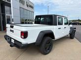 Thumbnail of 2025 Bright White Clearcoat Jeep Gladiator