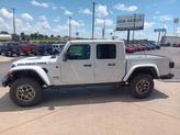 Thumbnail of 2025 Bright White Clearcoat Jeep Gladiator