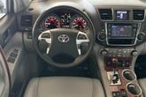 Thumbnail of 2013 Blizzard Pearl Toyota Highlander