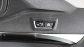 Thumbnail of 2022 Mineral White Metallic BMW X5