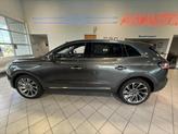 Thumbnail of 2019 Magnetic Gray Metallic Lincoln Nautilus