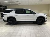 Thumbnail of 2025 Summit White Chevrolet Traverse