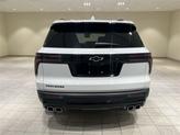 Thumbnail of 2025 Summit White Chevrolet Traverse